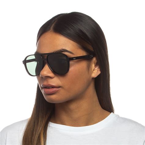 How to Choose the Perfect Pair of Le Specs Tragoc Magic Sunglasses